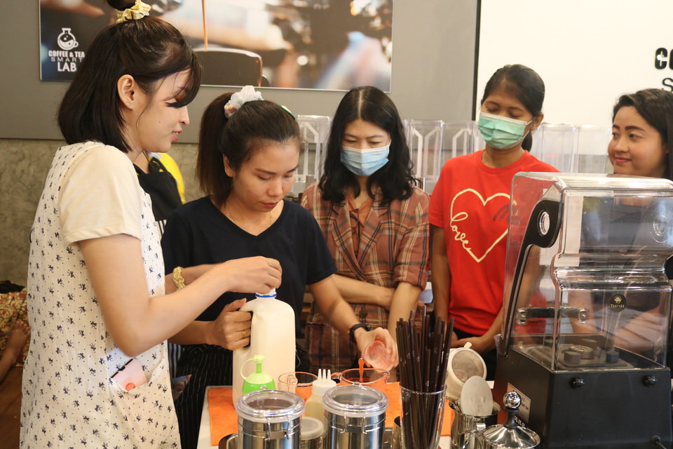 Society Coffee and Bakerry Lab รุ่น 1