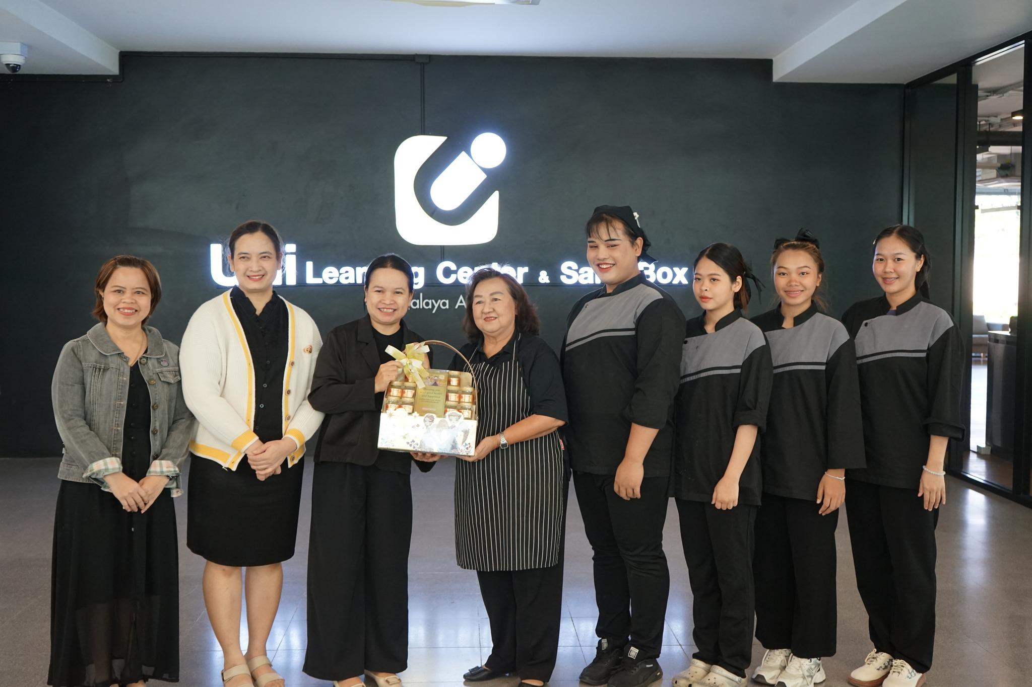 วันที่ 9 มกราคม 2569 ภาพกิจกรรมอบรมเชิงปฏิบัติการ Eat @ Entertain (อาหารสร้างอาชีพ) ณ ห้องปฏิบัติการครัวร้อน ชั้น 1  อาคารเรียนรวมวิทยาศาสตร์ - คณะวิทยาศาสตร์และเทคโนโลยี มหาวิทยาลัยราชภัฏวไลยอลงกรณ์ ในพระบรมราชูปถัมภ์ | VRU